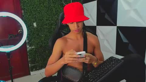 jose_sexycumm online show from September 18, 7:40 pm