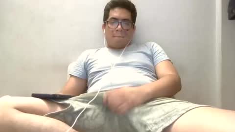 TwinkJoselinoHot online show from February 3, 4:25 am