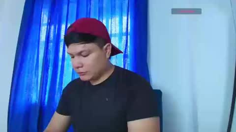 JOSEPH BROWN online show from February 22, 4:19 pm