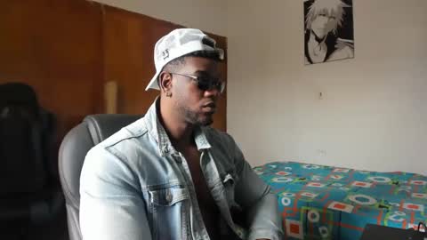 MR OAK online show from September 18, 5:39 pm