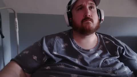 joshc627 online show from April 3, 9:22 pm