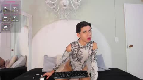 Joshua Sanz  online show from November 3, 3:40 am