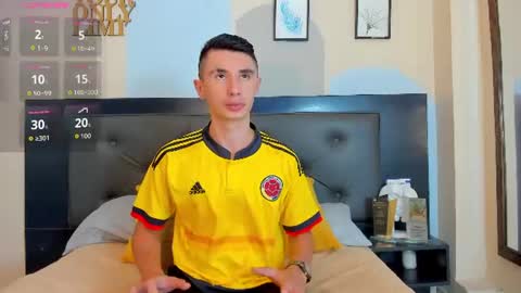 Jota Stivens online show from July 3, 7:40 pm