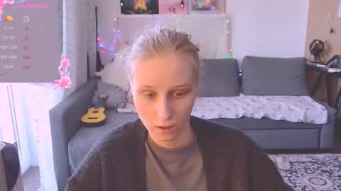 joy_keys online show from March 7, 2:23 pm