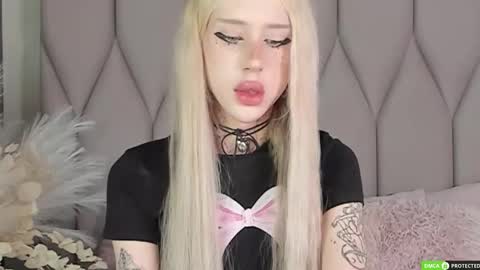 Joy Barker online show from November 30, 2:24 pm