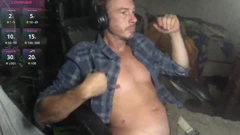 JTS online show from October 31, 9:10 am