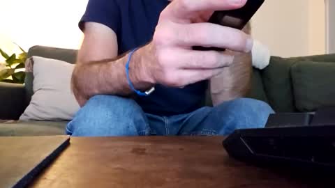 Snapshot of ju537705 chatting on October 6, 7:48 am ju537705 online show from October 6, 7:48 am