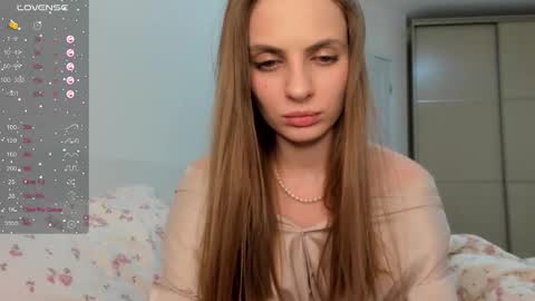 Julia and Julia online show from January 18, 3:15 am