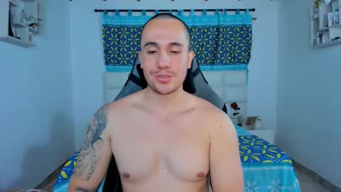 Juan online show from February 13, 10:22 pm