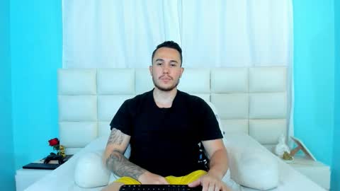 Juan online show from October 9, 8:58 pm