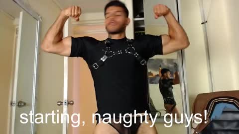 Juan Esteban online show from November 3, 3:13 pm