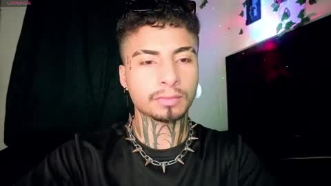 juancamilo66_ online show from May 26, 12:50 am