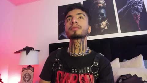 Snapshot of juancamilo66_ chatting on October 22, 2:48 am juancamilo66_ online show from October 22, 2:48 am