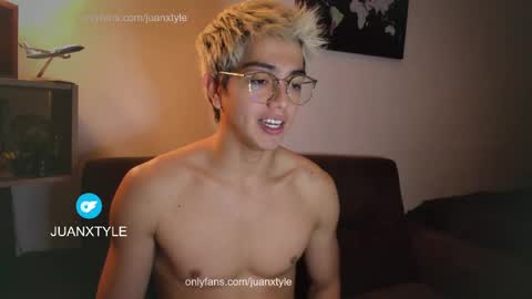 . online show from March 28, 5:25 pm