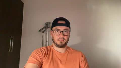 juanchom online show from January 7, 2:30 pm