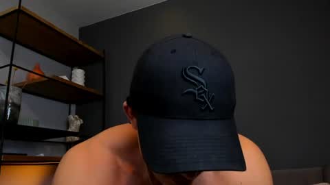 JUANDRES online show from June 18, 2:39 am