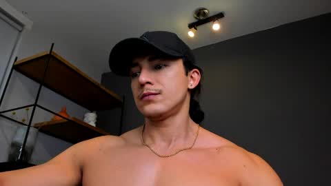JUANDRES online show from May 31, 1:04 am