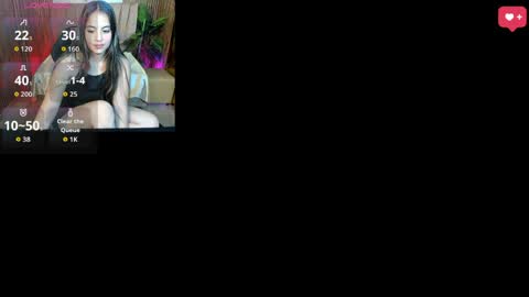 JUANITA online show from May 21, 11:50 am