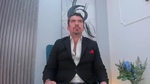Juan k online show from May 13, 2:43 am