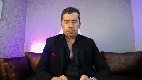 Juan k online show from April 11, 6:40 am