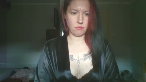 Snapshot of judylovelymilf chatting on September 17, 6:17 am Judy online show from September 17, 6:17 am