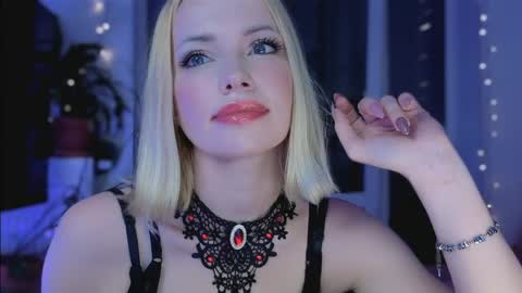 Goddess Julia online show from June 3, 8:03 pm