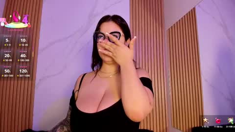 Juicy online show from September 10, 11:00 am