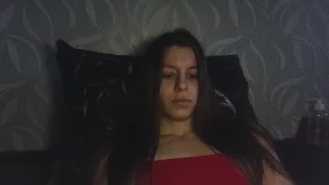 laura online show from November 28, 12:12 pm