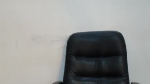 Wet Baddie online show from March 8, 9:08 pm