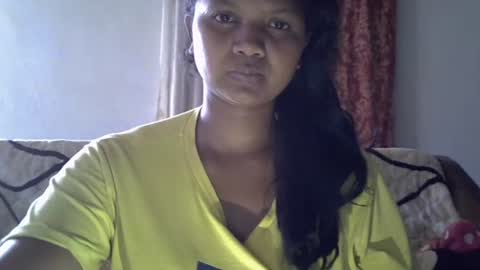 stellah online show from June 23, 8:11 am