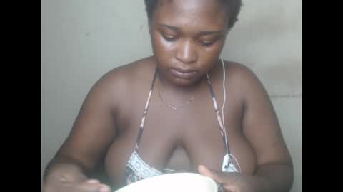 juicyboobssx online show from September 18, 10:36 pm