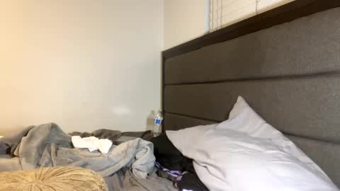 JuicyExotic online show from February 19, 8:22 am