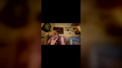 juicylucielatenights online show from March 14, 7:12 am