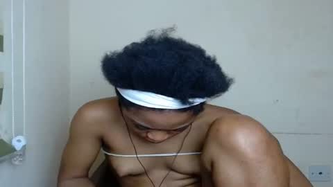 juicynwetx online show from March 7, 1:20 am