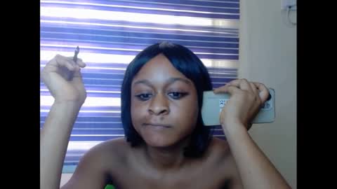 juicynwetx online show from February 27, 10:33 am