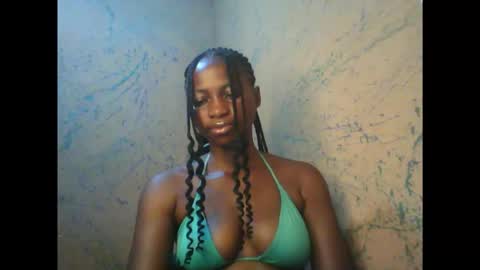 juicypiexx online show from October 27, 11:16 pm