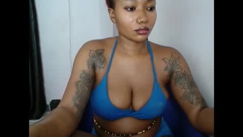 juicyxpink online show from September 16, 1:13 pm