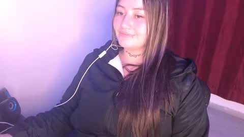 Snapshot of juli_69 chatting on February 26, 5:57 am  Juliana Torres  online show from February 26, 5:57 am