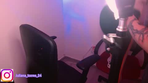 Snapshot of juli_69 chatting on January 30, 3:40 pm  Juliana Torres  online show from January 30, 3:40 pm