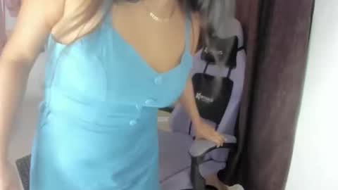 juli_santos_22 online show from April 13, 12:26 am