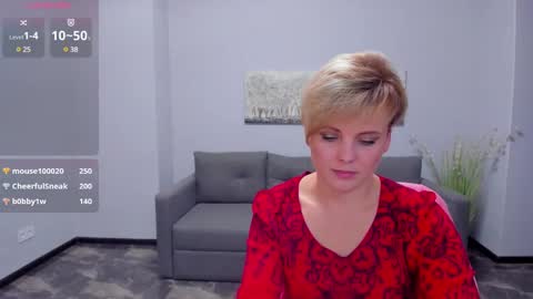 Snapshot of julia_wilsons chatting on January 22, 4:44 pm Julia online show from January 22, 4:44 pm