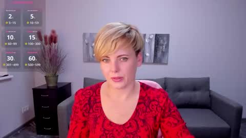 Snapshot of julia_wilsons chatting on January 12, 4:50 pm Julia online show from January 12, 4:50 pm