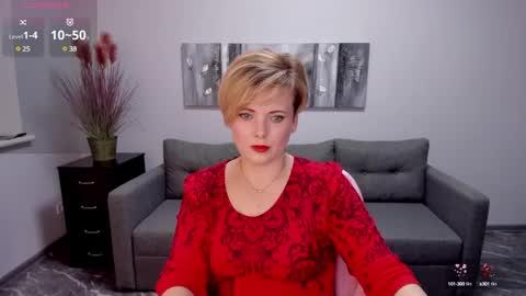 Snapshot of julia_wilsons chatting on February 22, 1:13 pm Julia online show from February 22, 1:13 pm