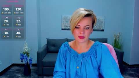 Snapshot of julia_wilsons chatting on September 19, 6:17 am Julia online show from September 19, 6:17 am