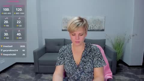 Snapshot of julia_wilsons chatting on January 14, 5:23 pm Julia online show from January 14, 5:23 pm