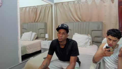 Snapshot of julian_billy chatting on February 24, 5:31 pm julian billy online show from February 24, 5:31 pm