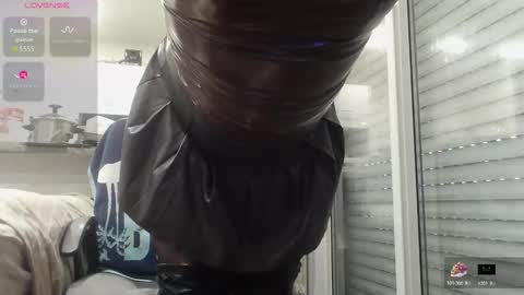 Snapshot of juliana8106 chatting on September 24, 5:19 pm juliana online show from September 24, 5:19 pm