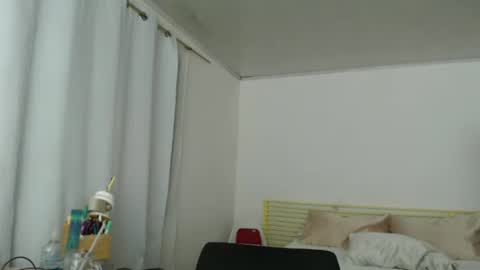 Snapshot of juliana_news chatting on September 24, 4:19 am juliana_news online show from September 24, 4:19 am