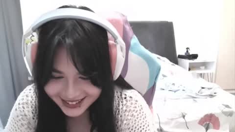 MIa online show from May 20, 9:05 am