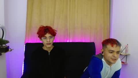 julian online show from September 18, 8:18 am